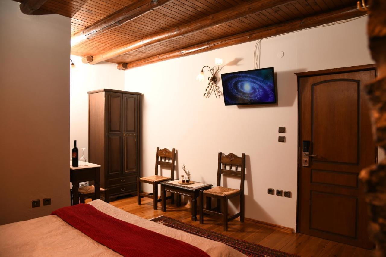Archontiko Tarsouna Agios Athanasios  Luaran gambar